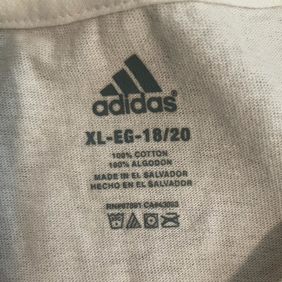 NWT New York Yankees x Adidas 3 Stripe T-Shirt Genuine MLB merch size 18-20 - Picture 9 of 9